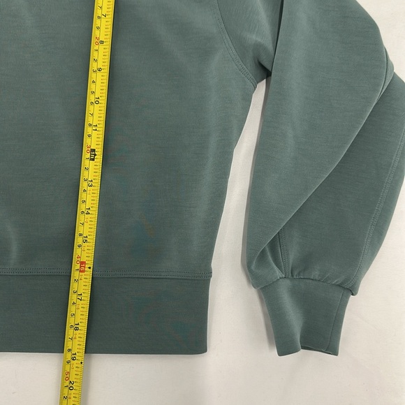 Lululemon Softstreme Perfectly Oversized Cropped Crew - Picture 3 of 7